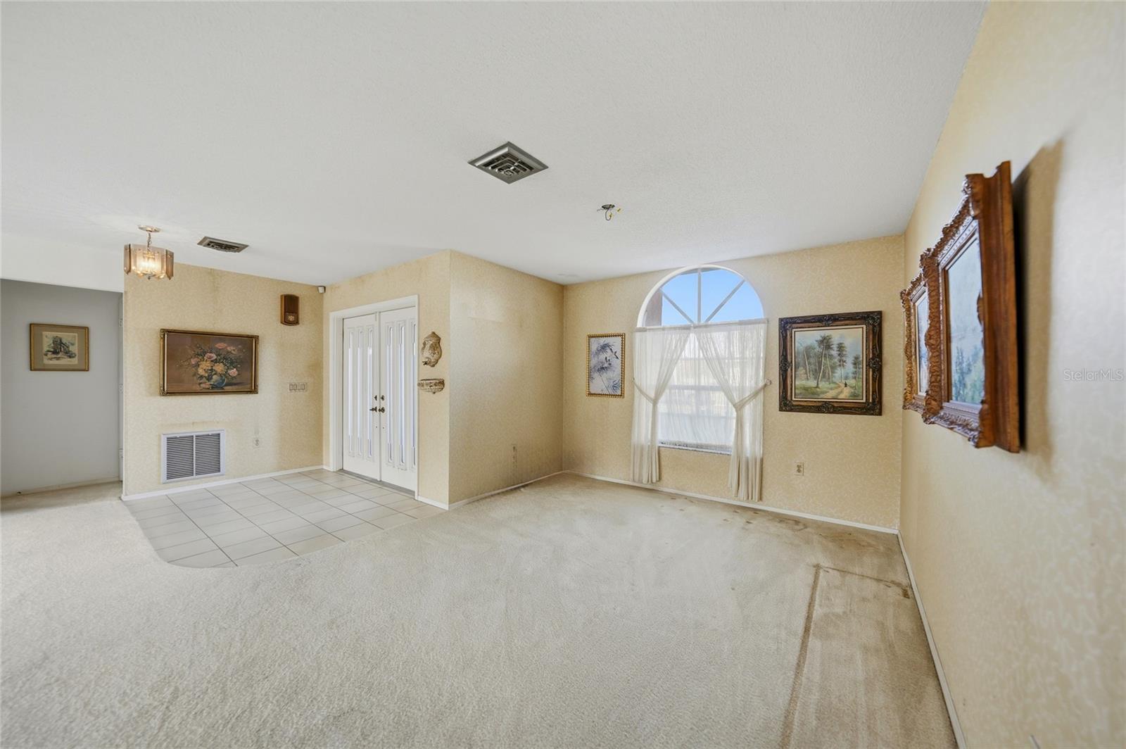 401 FIRETHORN AVENUE