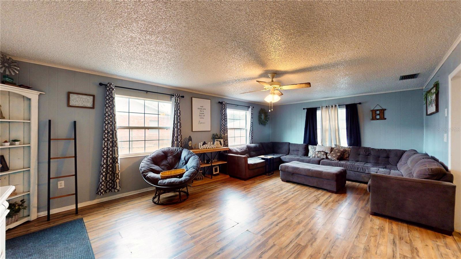 OAKLAND PARK OR A D GILLEYS - Residential