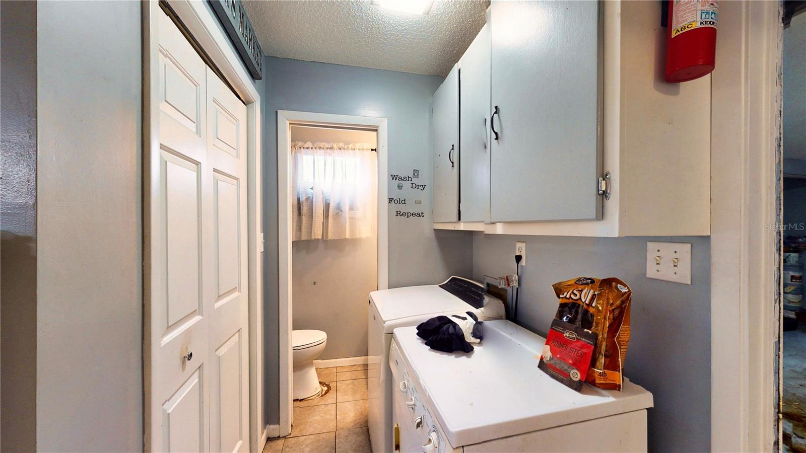 OAKLAND PARK OR A D GILLEYS - Residential