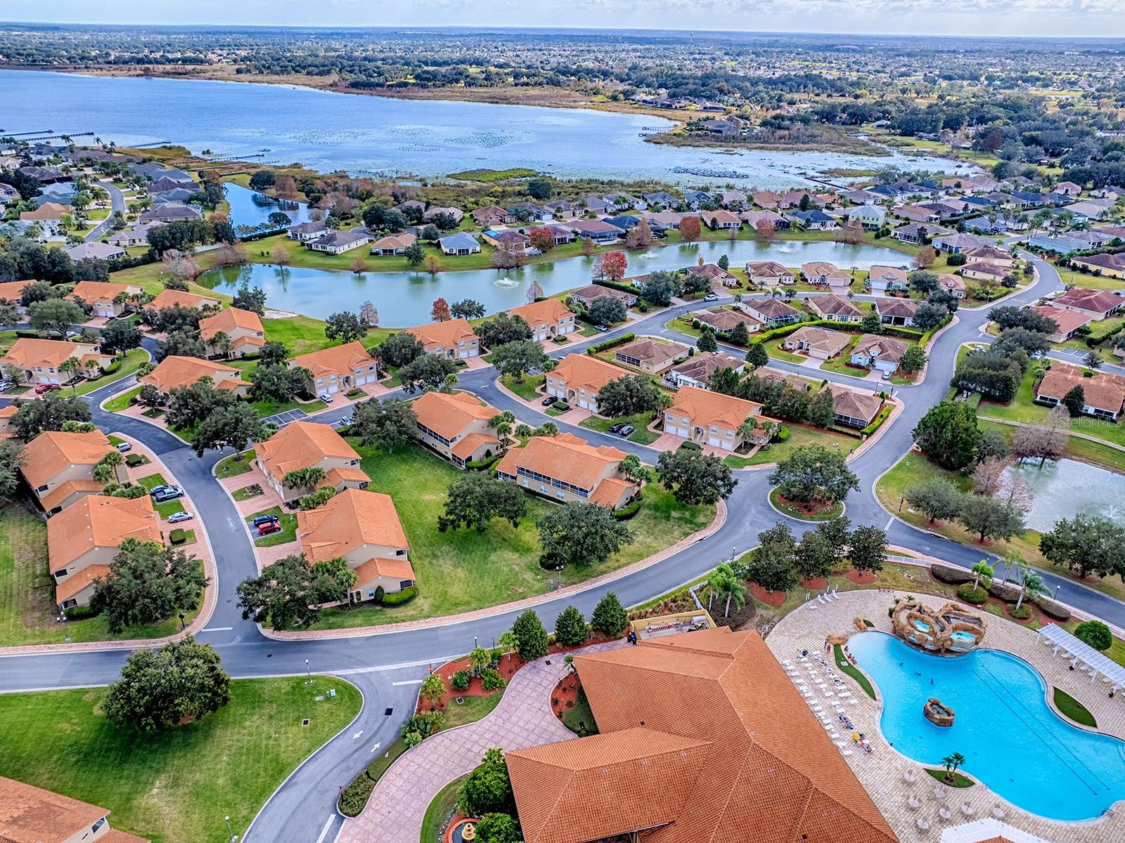 DORY VILLAS/LK MIONA - Residential