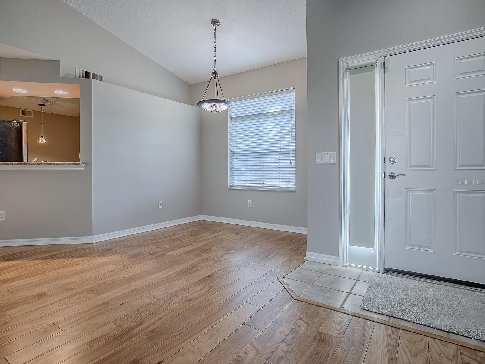 DORY VILLAS/LK MIONA - Residential