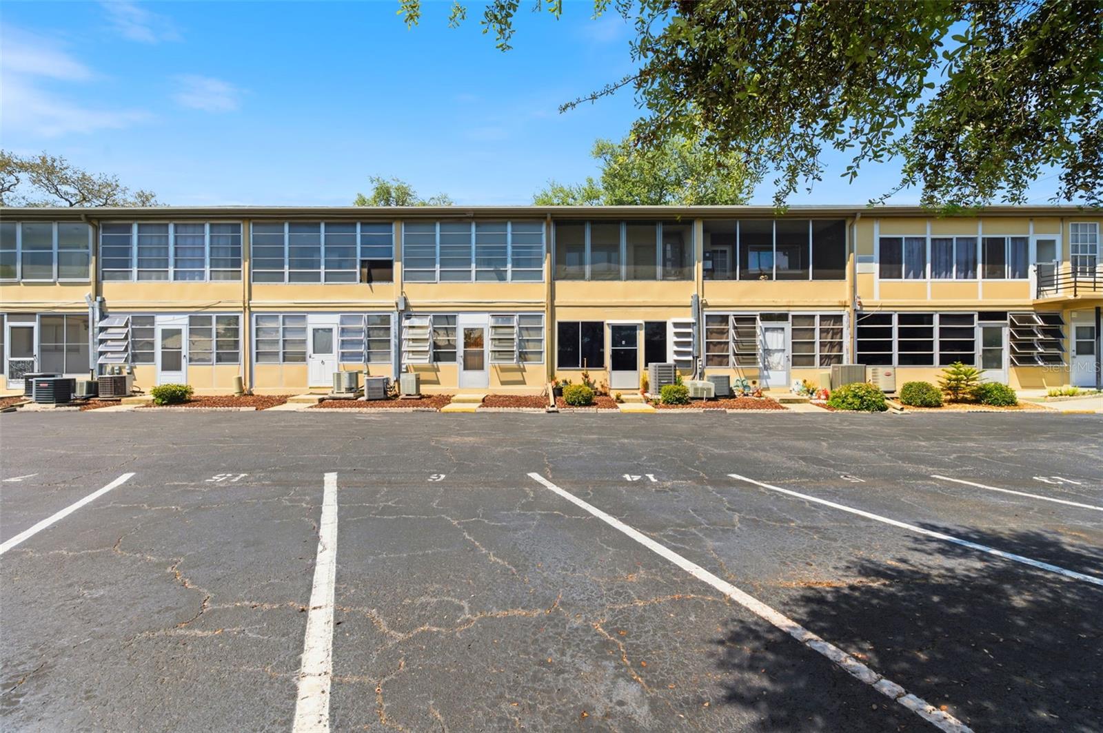 KENWOOD GARDEN APTS CO-OP - Residential