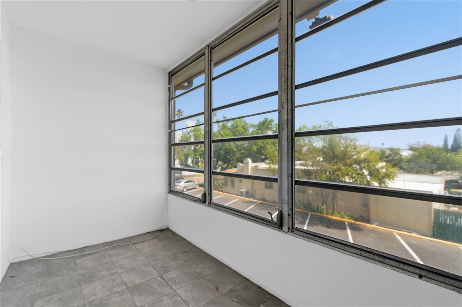 KENWOOD GARDEN APTS CO-OP - Residential