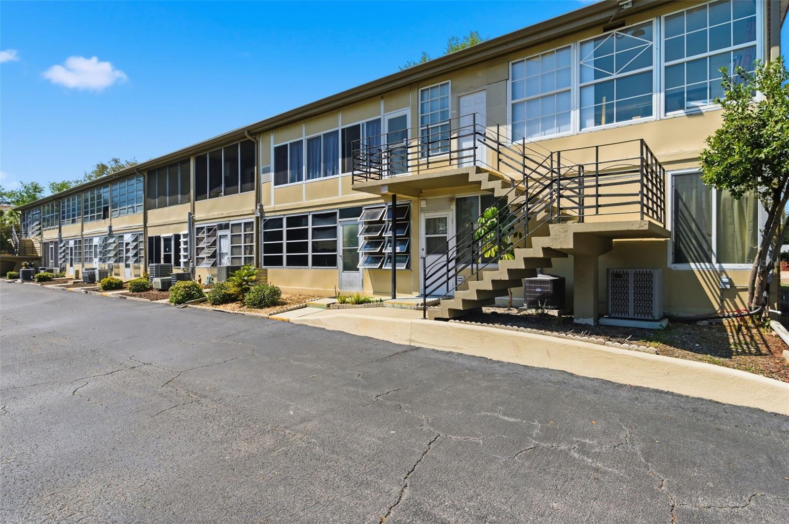 KENWOOD GARDEN APTS CO-OP - Residential