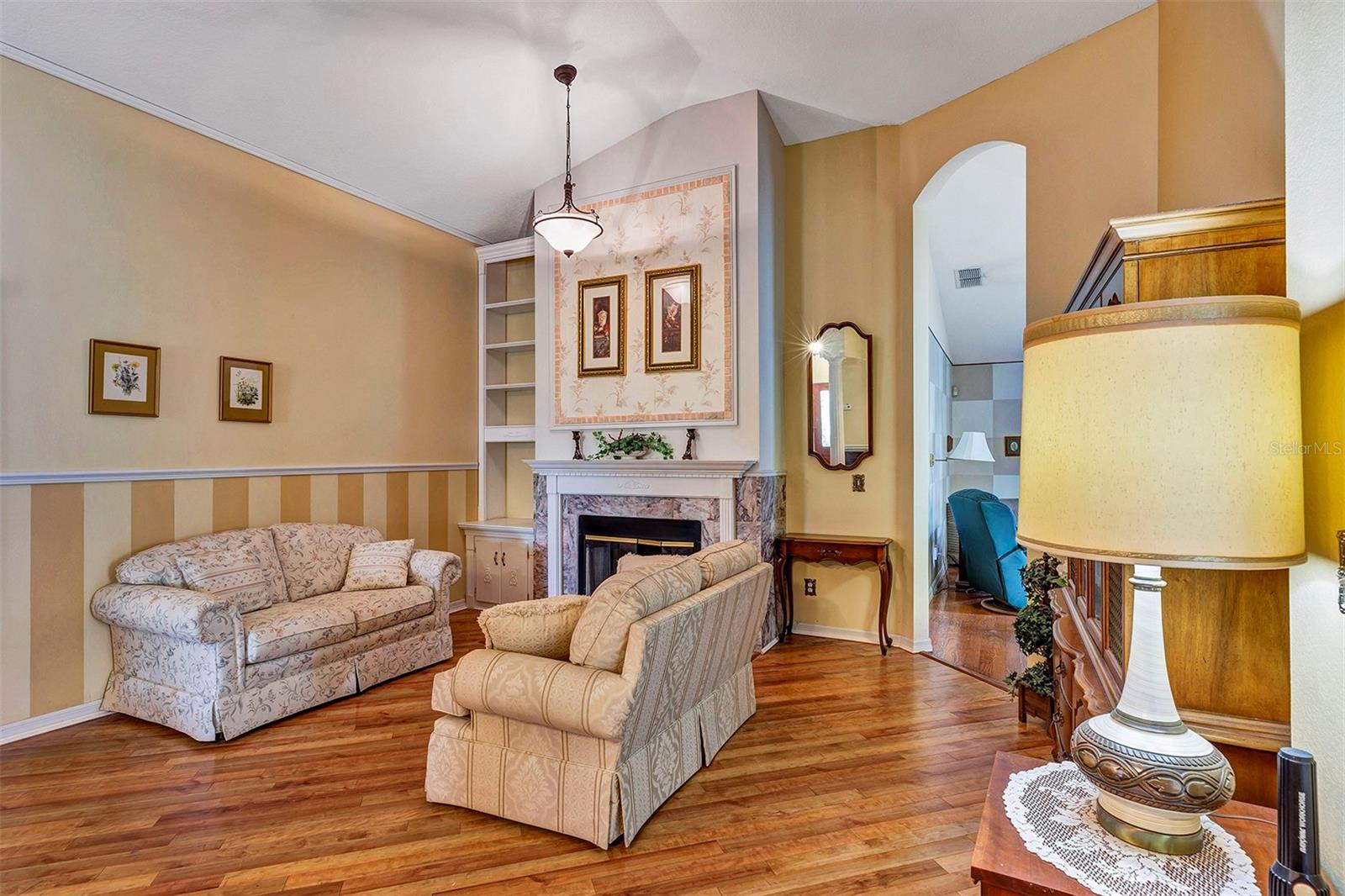 SAVANNAH OAKS - Residential