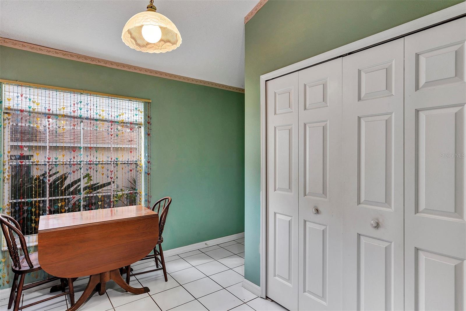 SAVANNAH OAKS - Residential