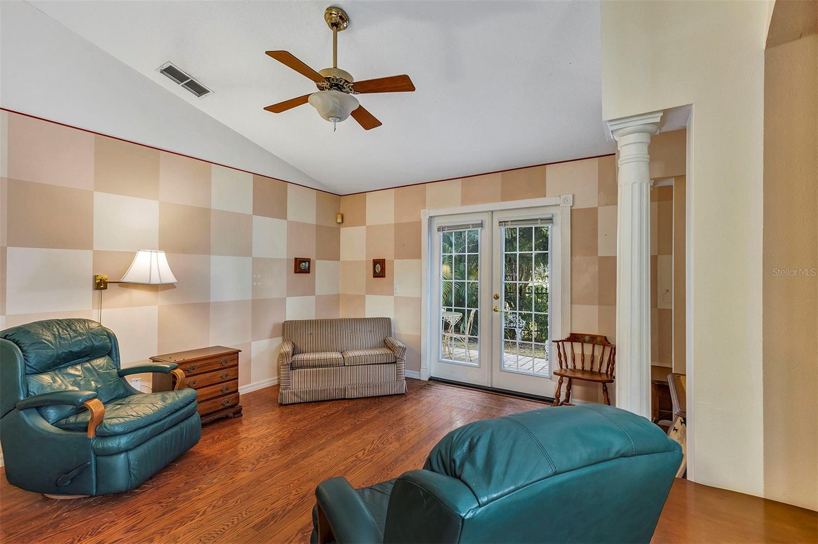 SAVANNAH OAKS - Residential