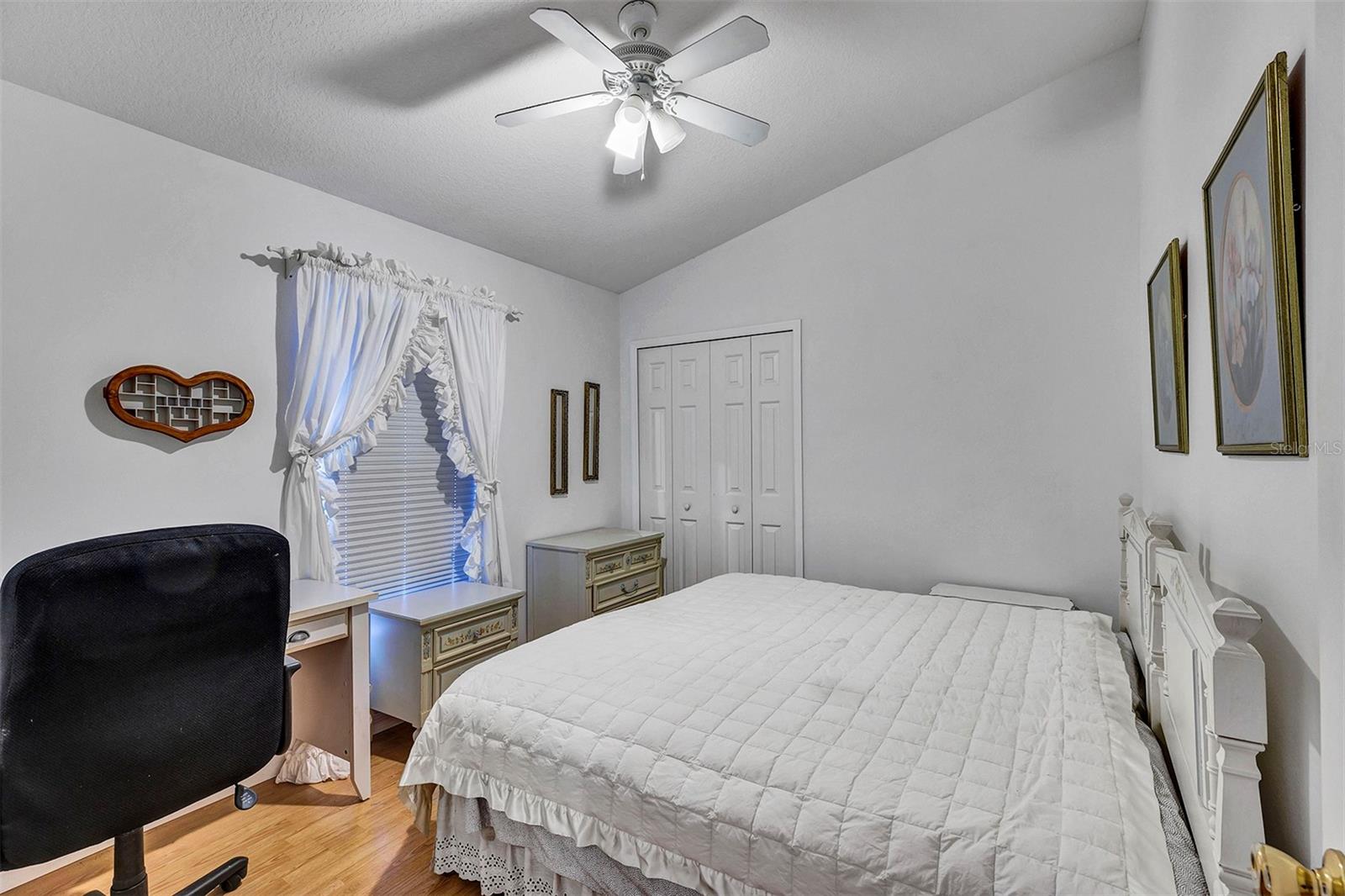 SAVANNAH OAKS - Residential