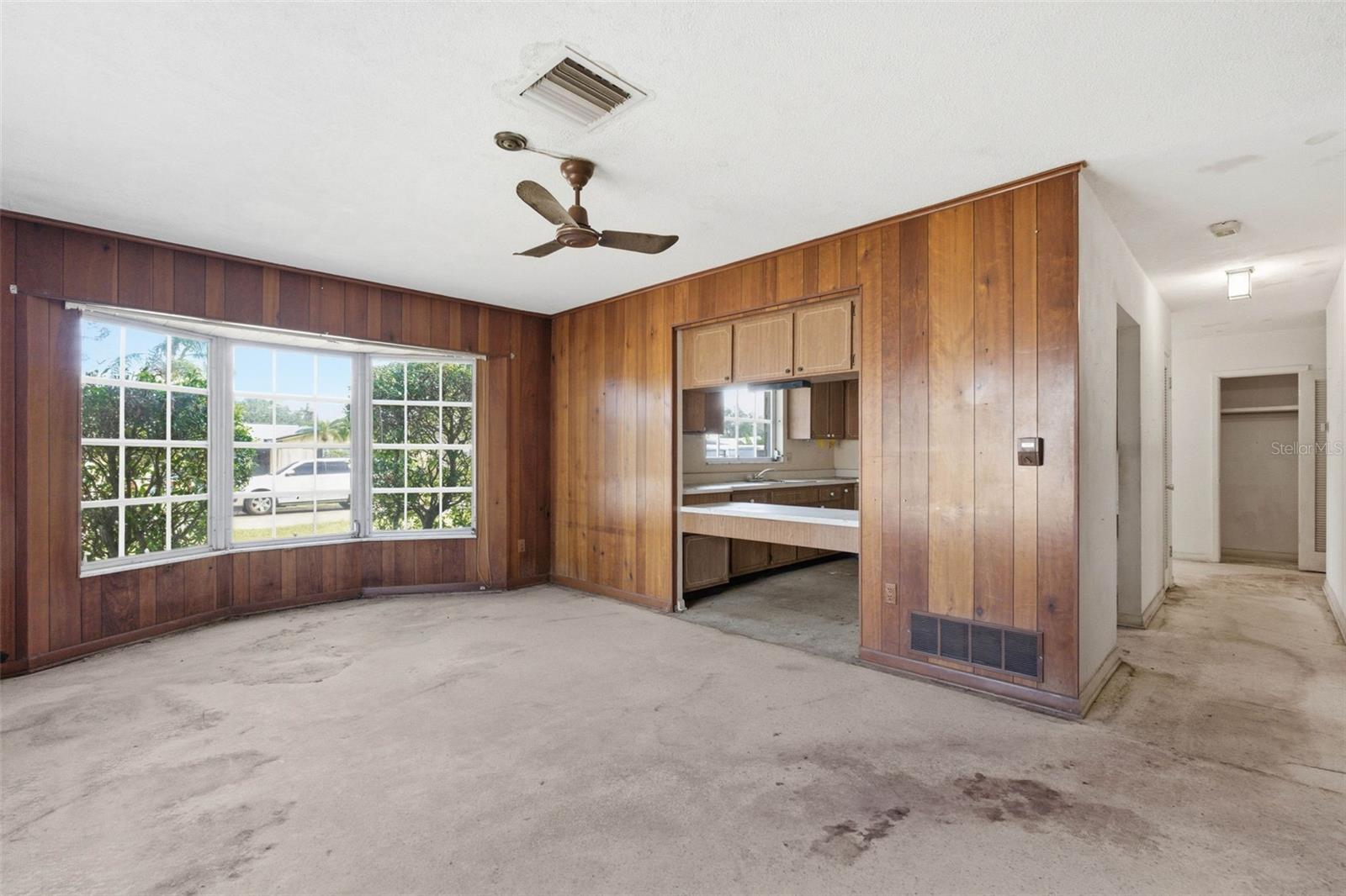 FAIRWAY ESTATES 7TH ADD - Residential