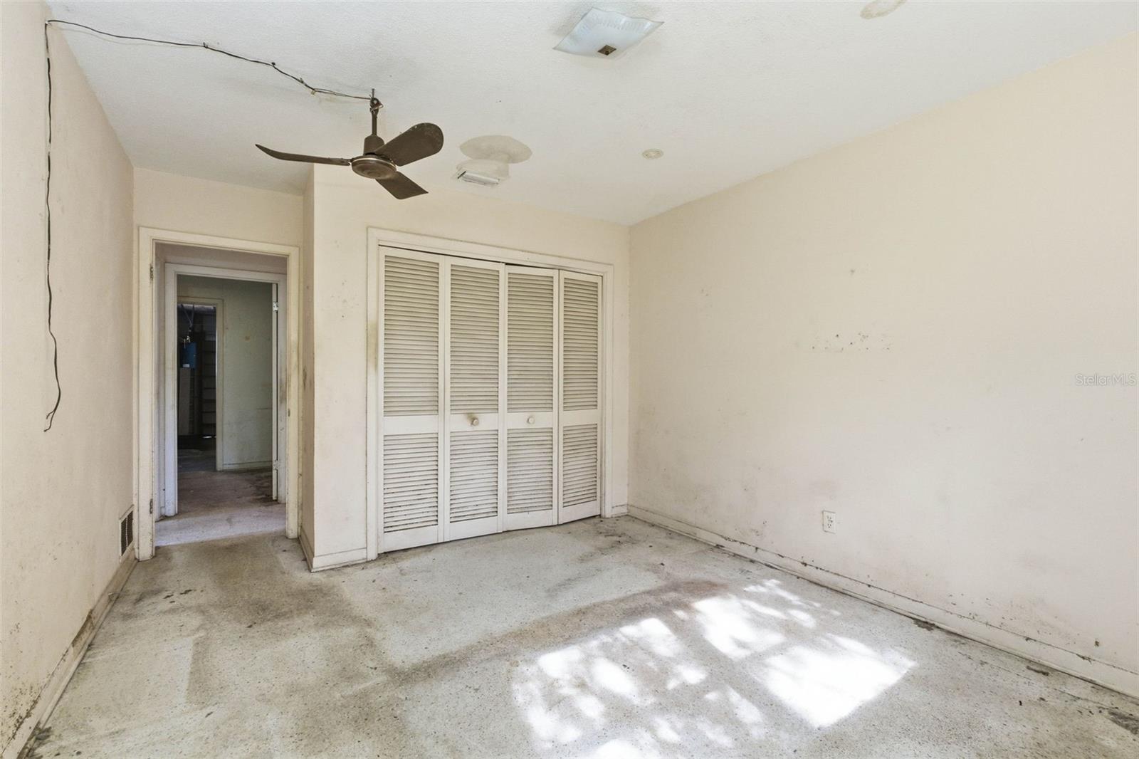 FAIRWAY ESTATES 7TH ADD - Residential