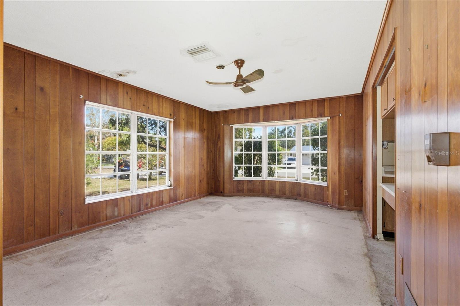 FAIRWAY ESTATES 7TH ADD - Residential