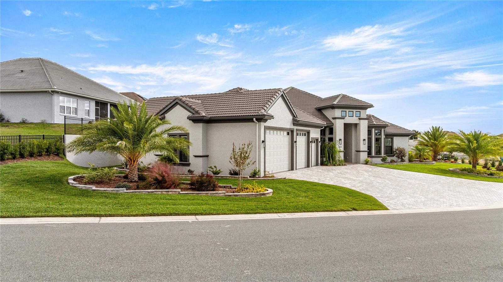 1999 N BUCKMEADOW LOOP