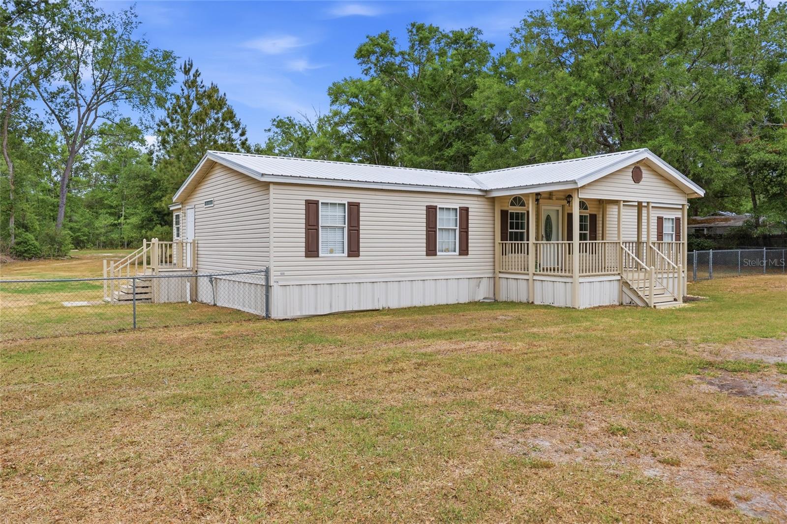 TRI-CITY OAKS - Residential