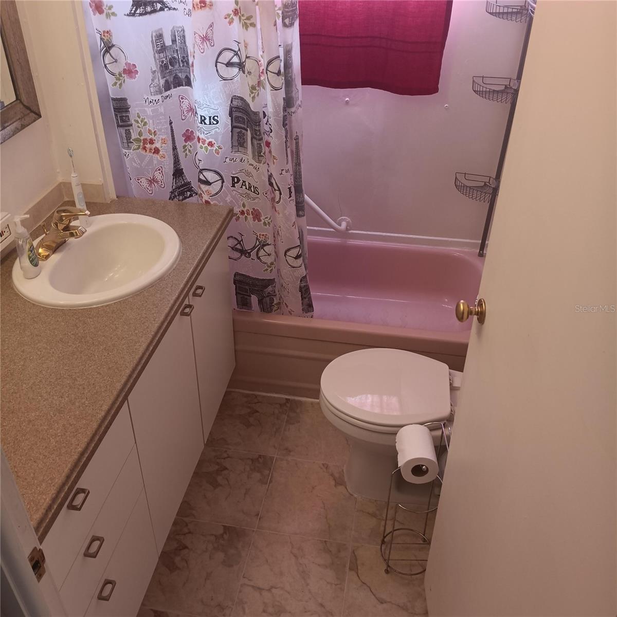 FAIR LANE ACRES THIRD ADD - Residential Lease