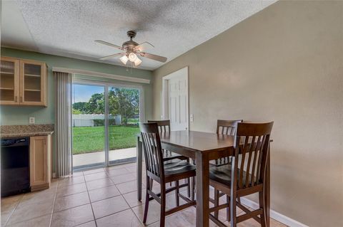 Single Family Residence in ORLANDO FL 7717 SNIPE STREET 6.jpg