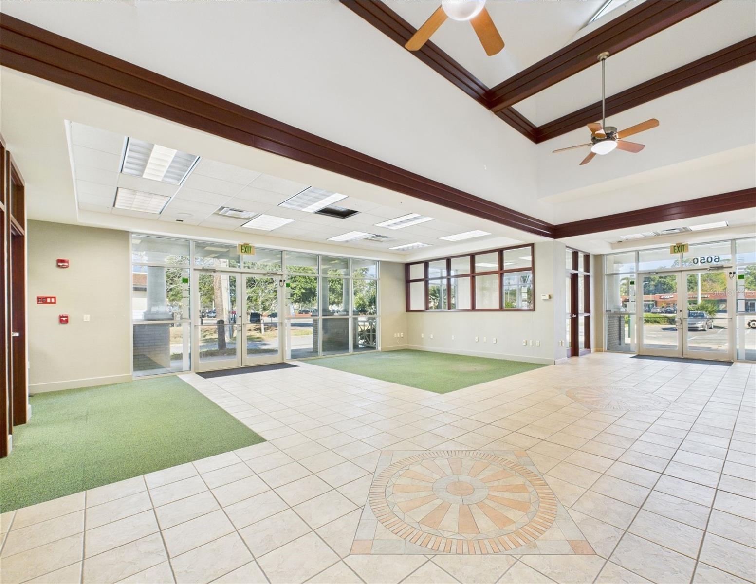 SAN JOSE FARMS - Commercial Sale