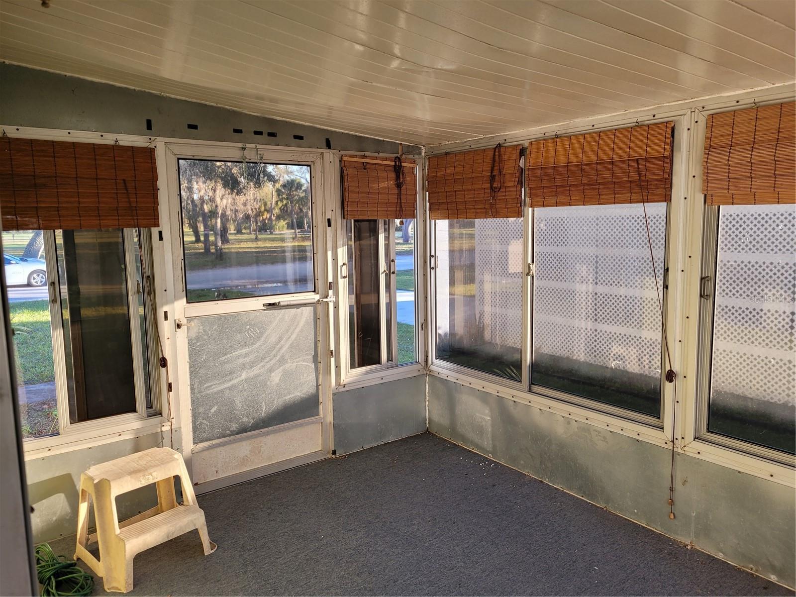 HOLIDAY MOB ESTATES 2ND ADD - Residential Lease