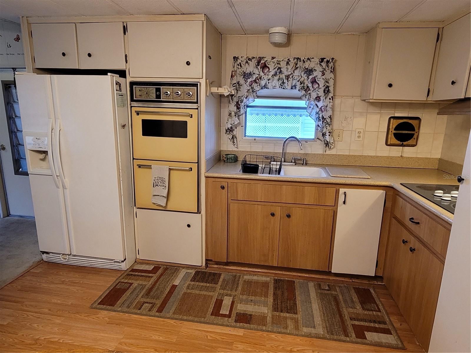 HOLIDAY MOB ESTATES 2ND ADD - Residential Lease