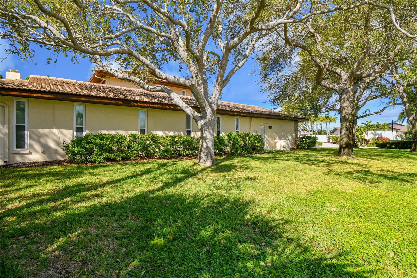 PARADISE ISLAND 4TH ADD - Residential