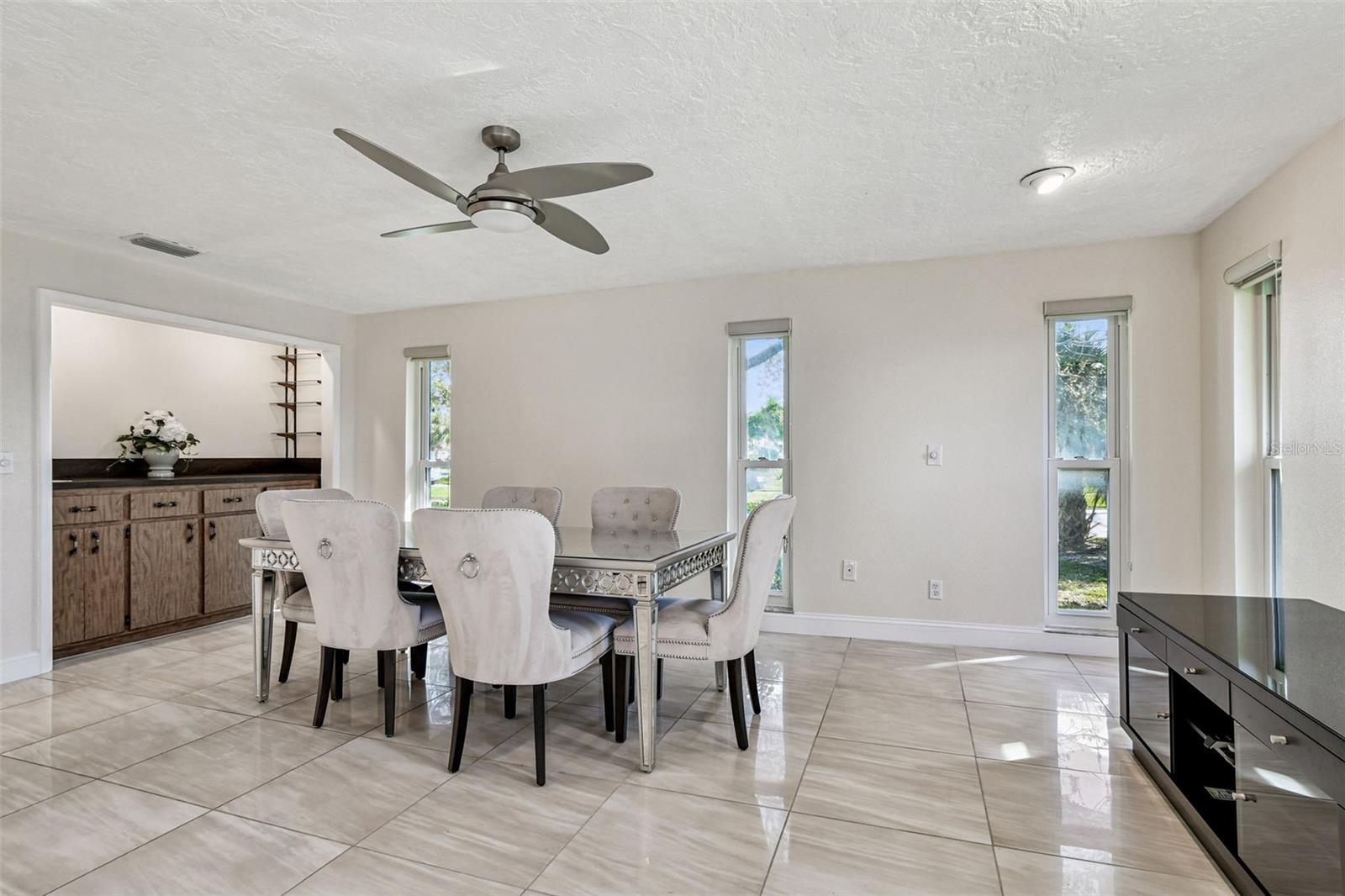 PARADISE ISLAND 4TH ADD - Residential