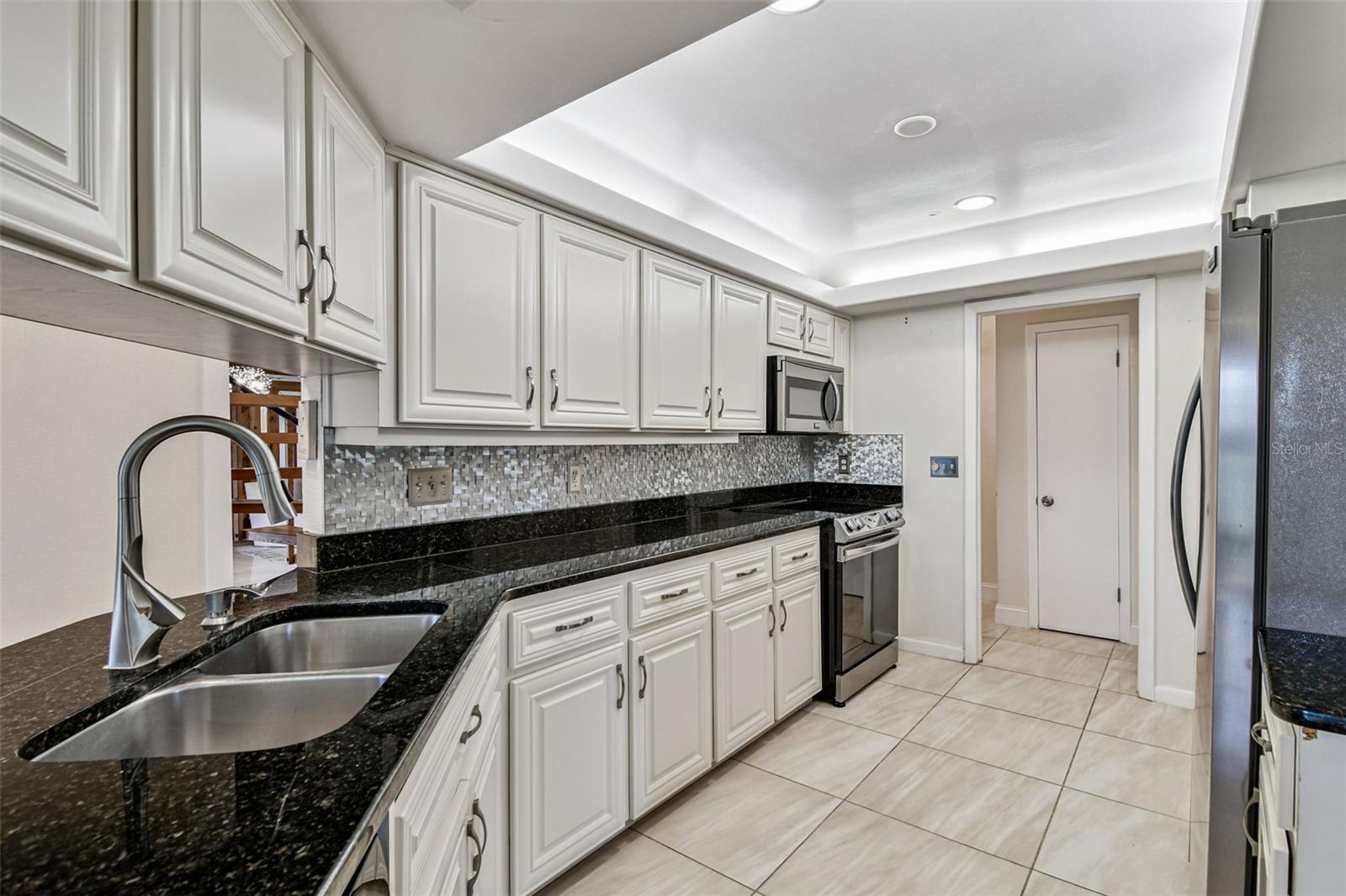 PARADISE ISLAND 4TH ADD - Residential