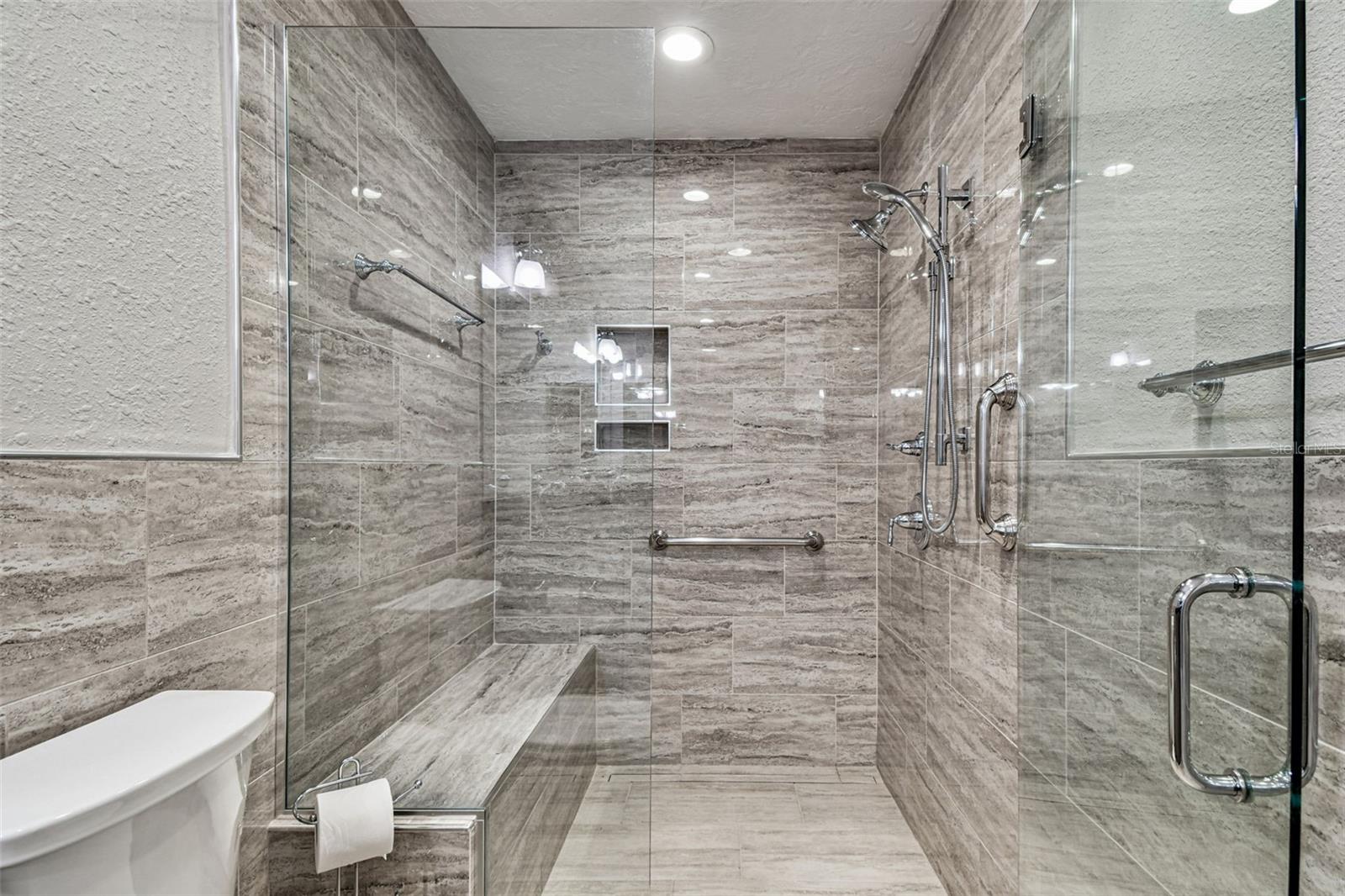 PARADISE ISLAND 4TH ADD - Residential