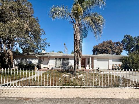 Photo of 3206 E Giddens Avenue, Tampa, FL 33610 (MLS # TB8474140)