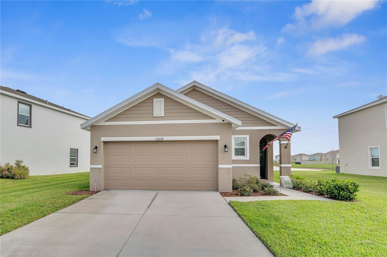 10864 PENNY GALE LOOP