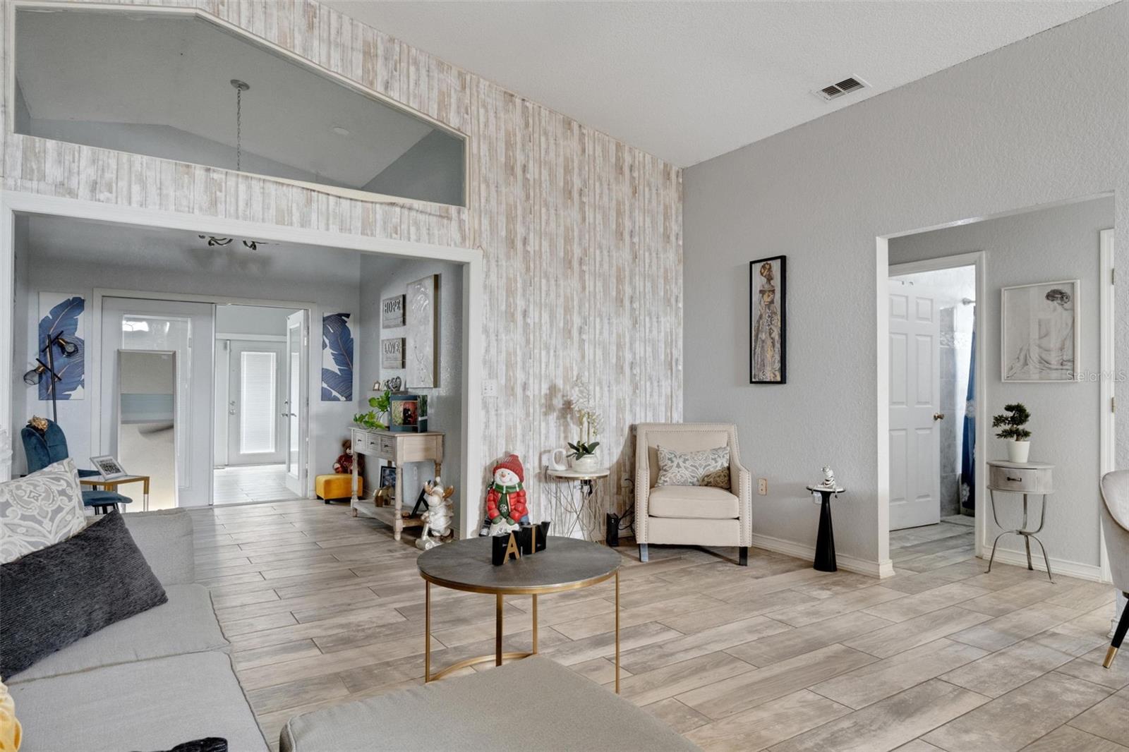 7929 ASHLEY POINTE DRIVE