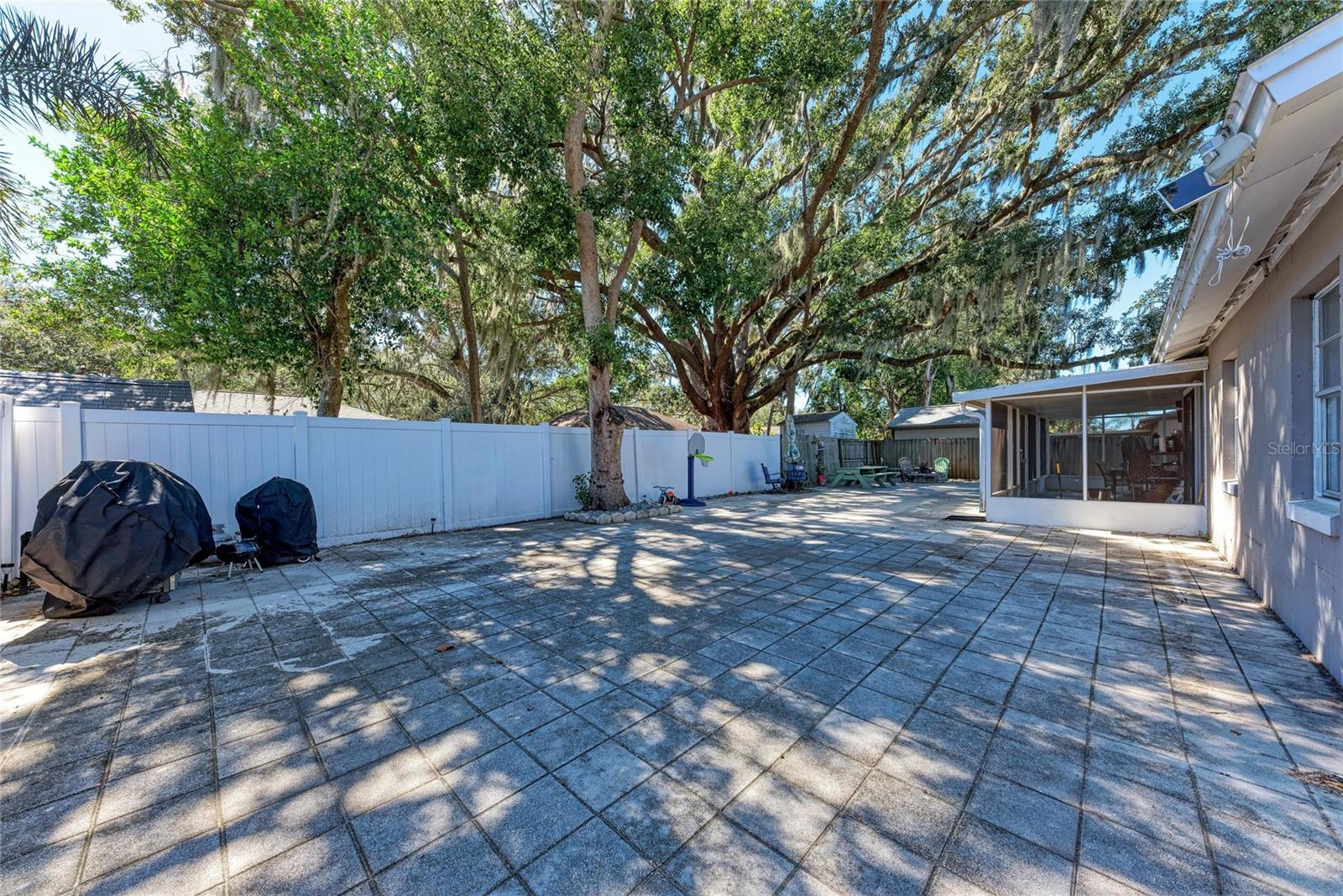 LONG POND SUB - Residential