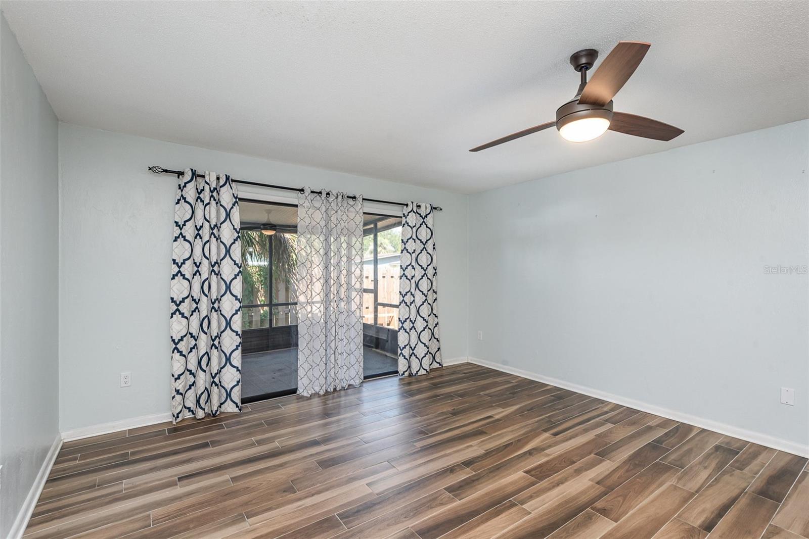 89 FREMONT AVENUE 504