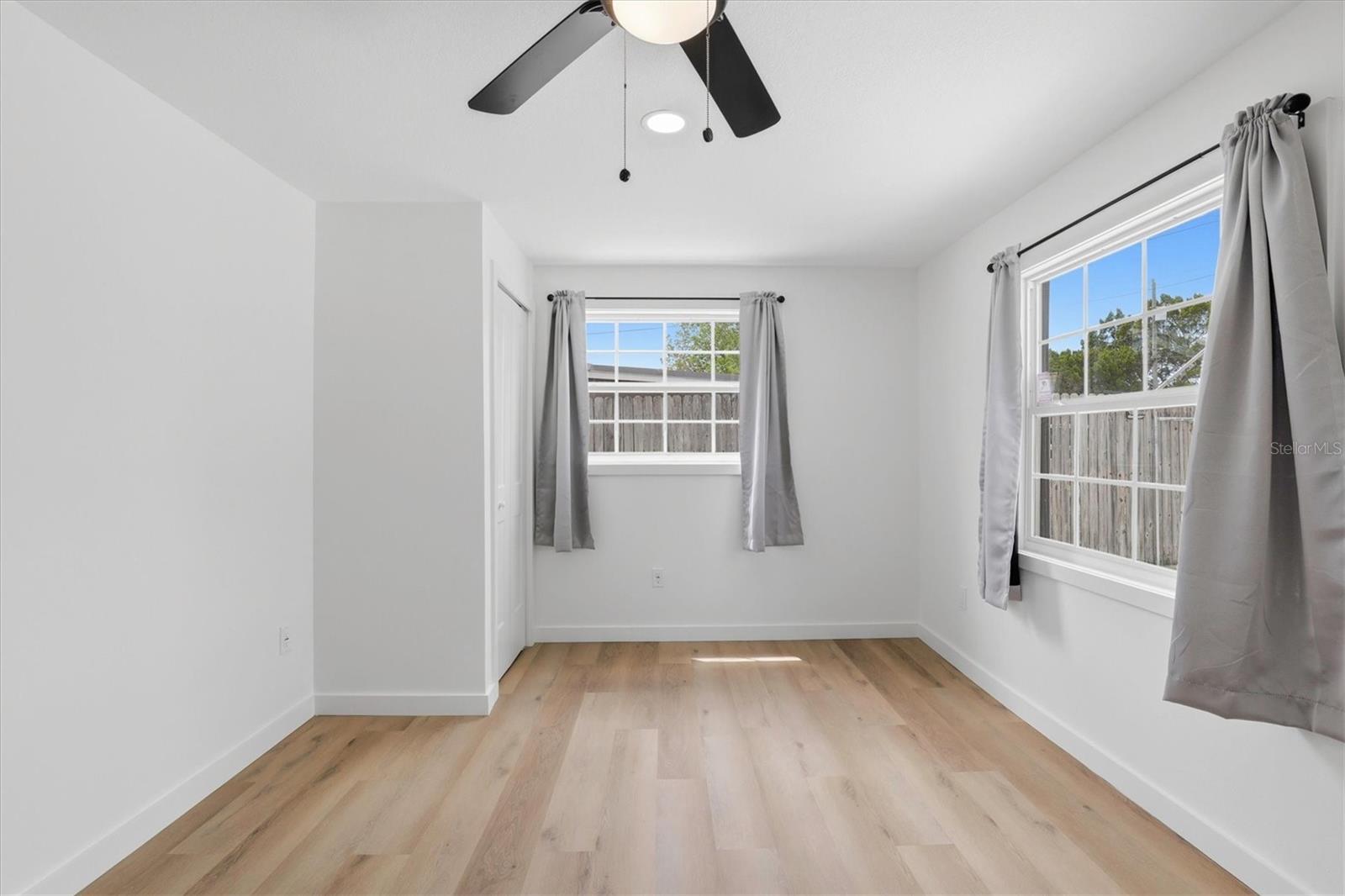 CAPE CAY - Residential