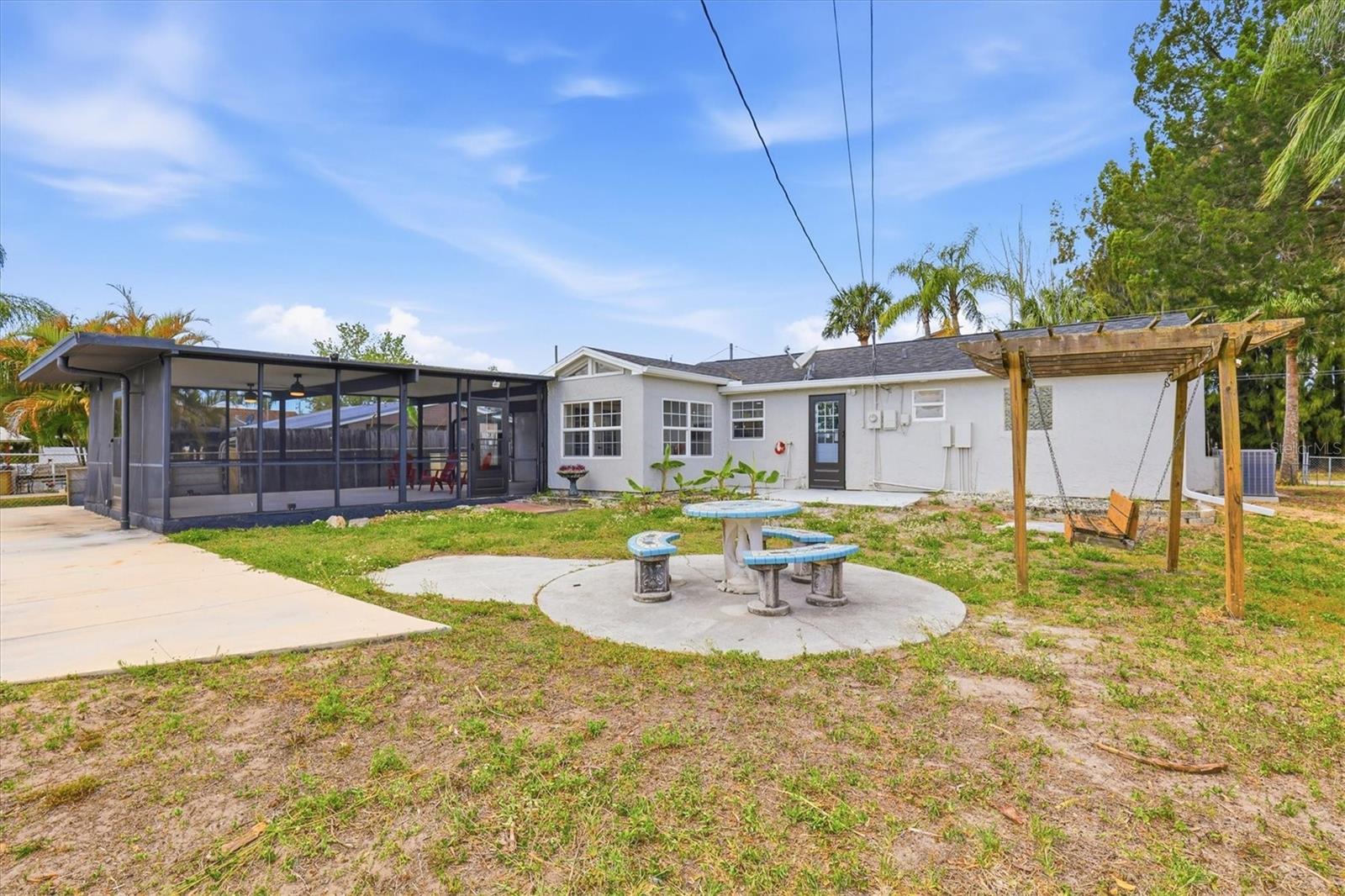 CAPE CAY - Residential