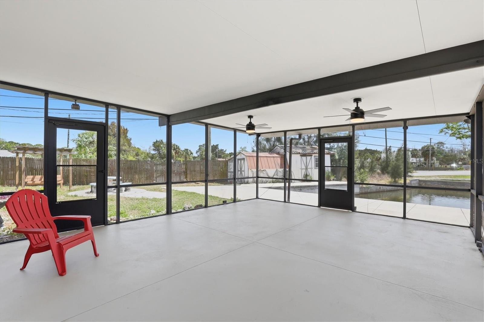 CAPE CAY - Residential