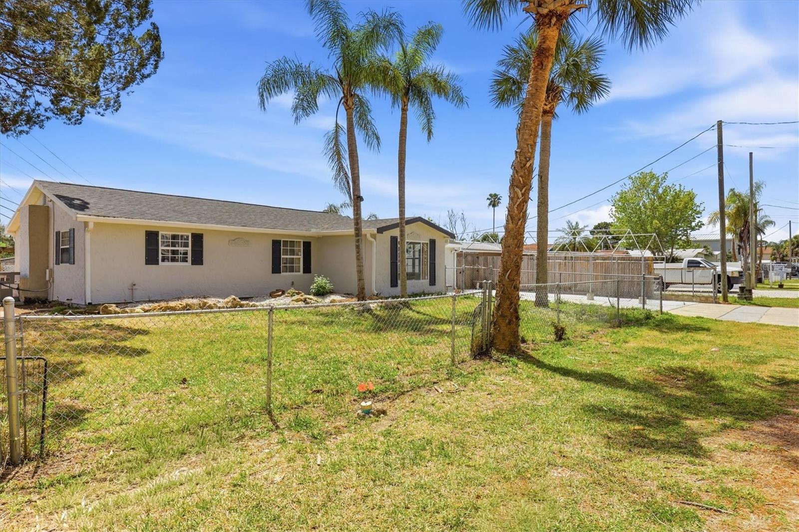 CAPE CAY - Residential