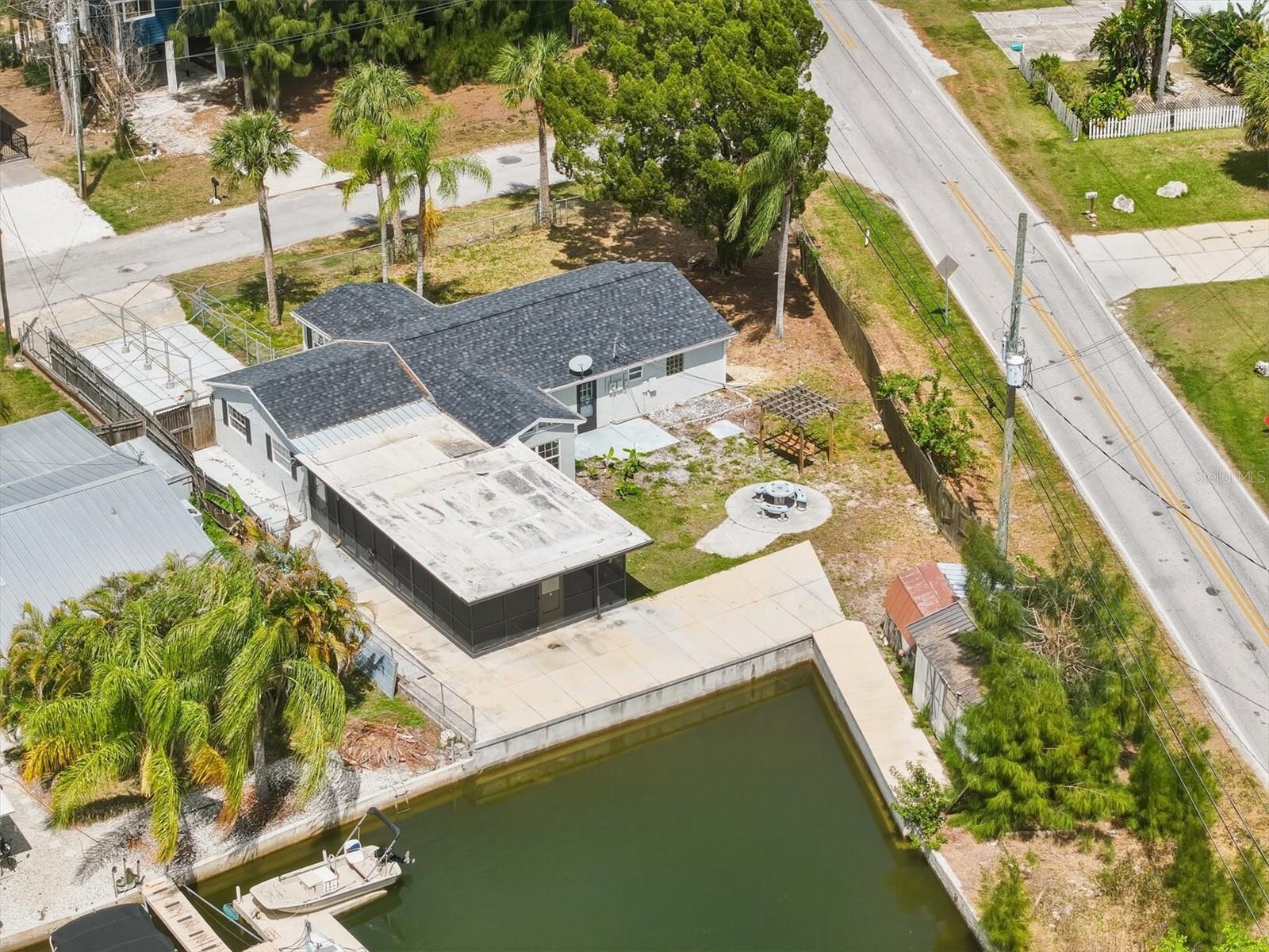 CAPE CAY - Residential