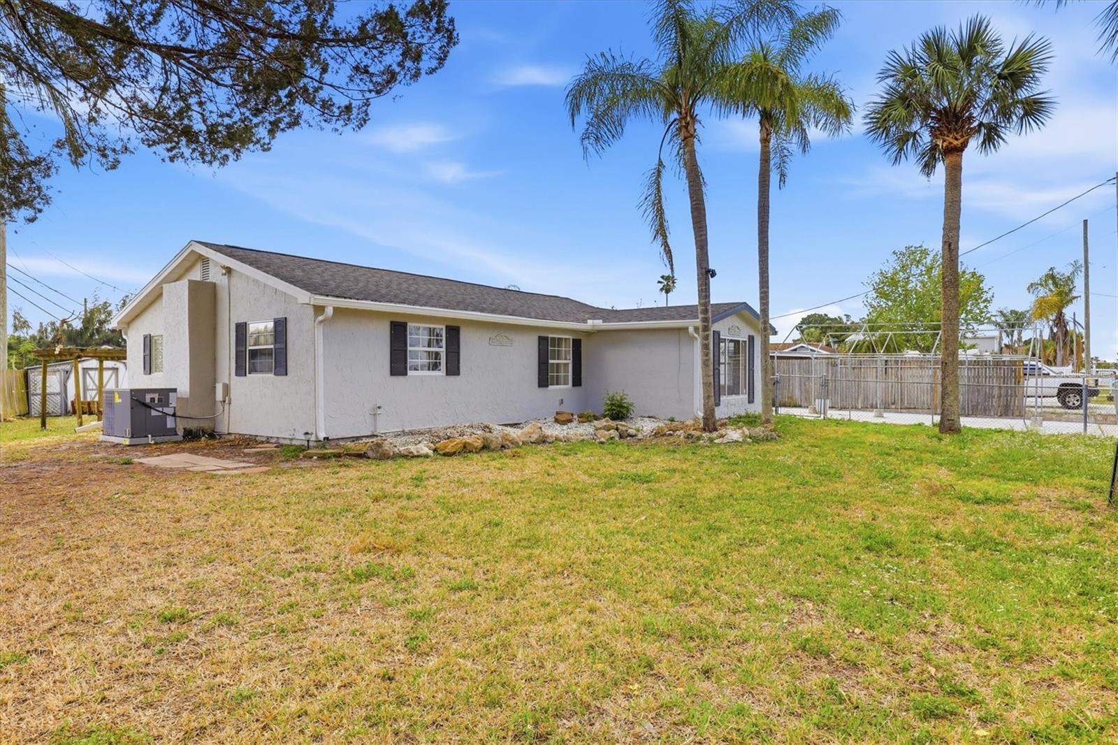 CAPE CAY - Residential