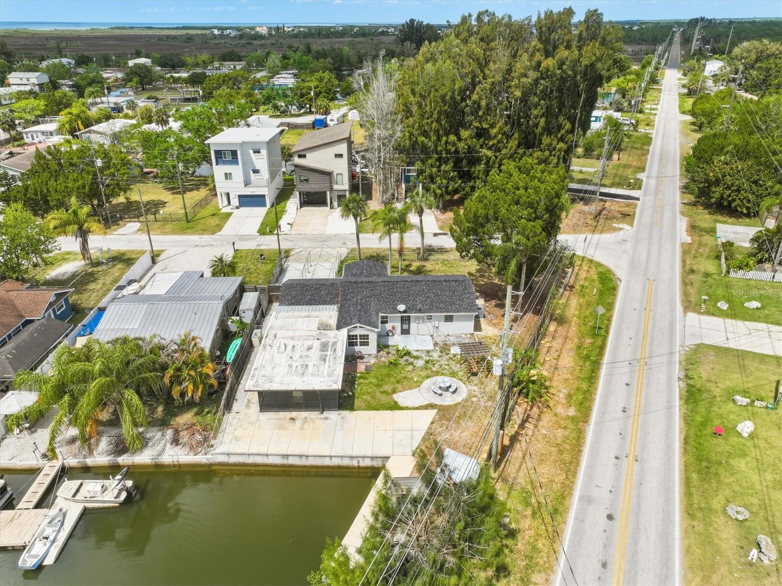 CAPE CAY - Residential