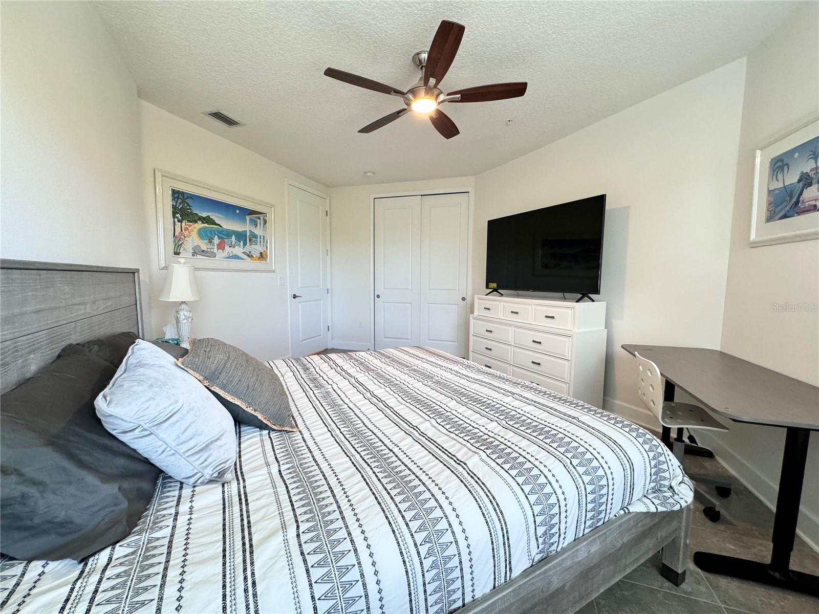 PALMA SOLA BAY CLUB PH 12 - Residential Lease