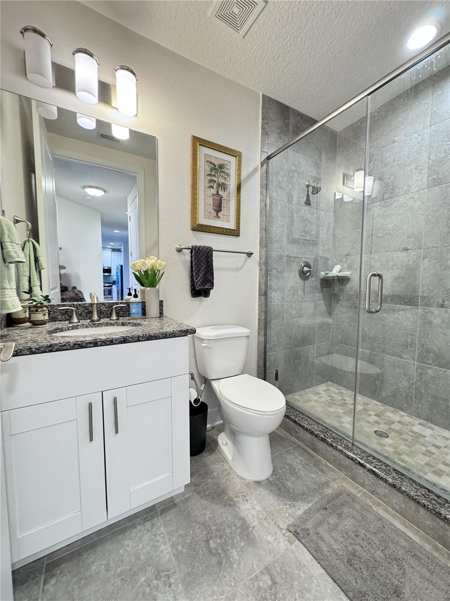 PALMA SOLA BAY CLUB PH 12 - Residential Lease