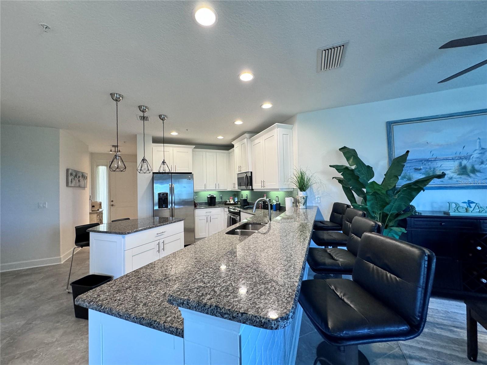 PALMA SOLA BAY CLUB PH 12 - Residential Lease