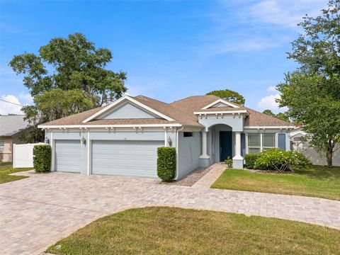 Photo of 123 N Florida Avenue, Tarpon Springs, FL 34689 (MLS # W7887067)