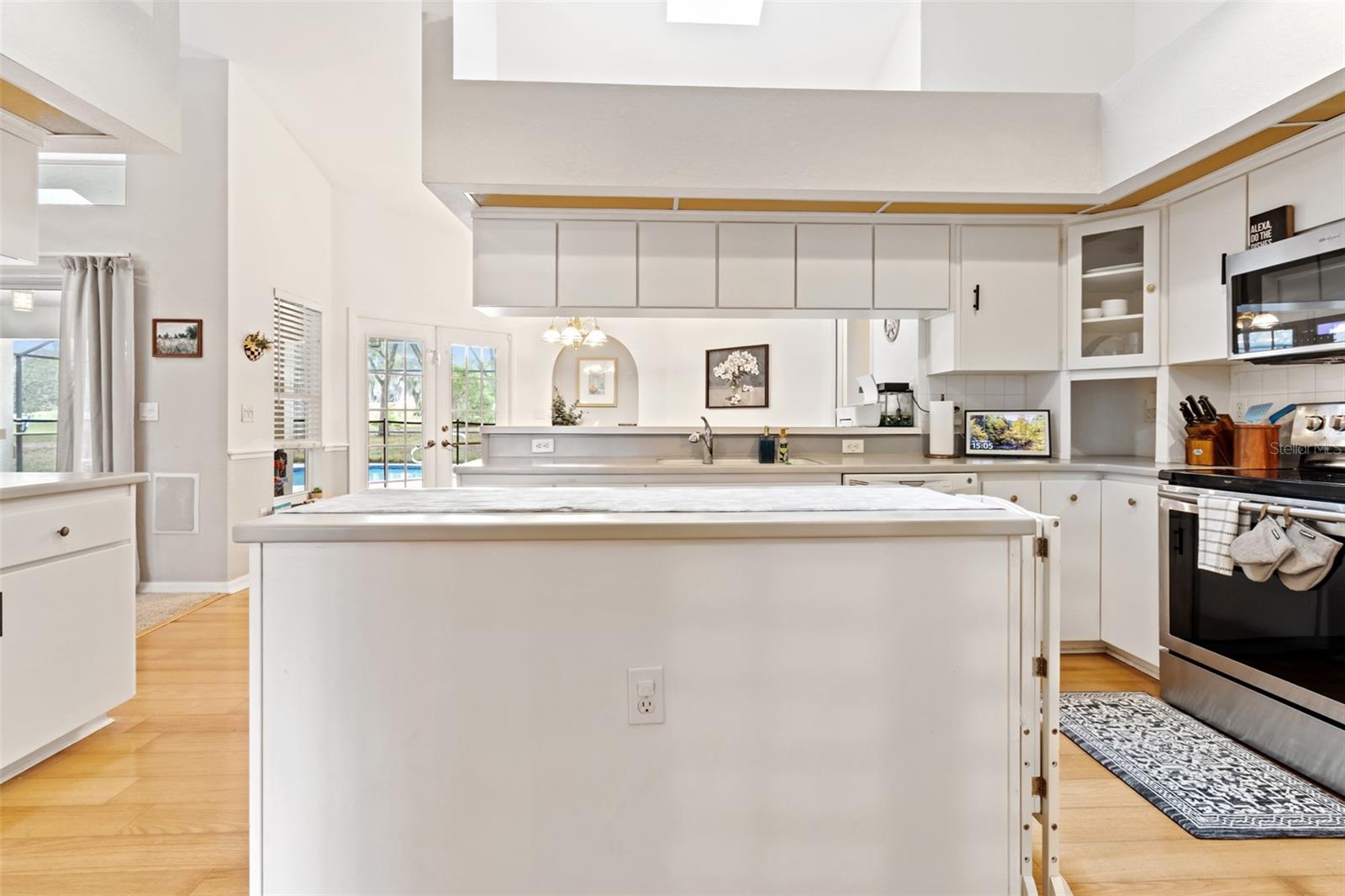 SPRING HILL - Residential