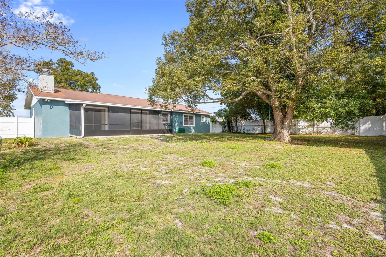 DELTONA LAKES UNIT 17 - Residential