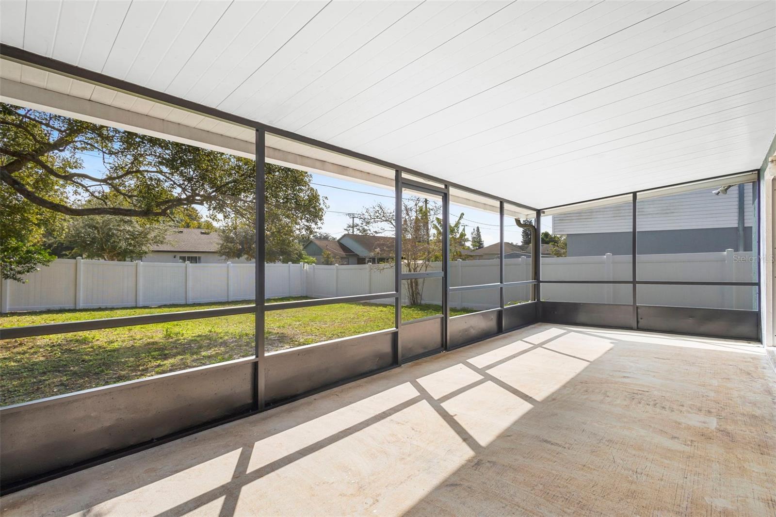 DELTONA LAKES UNIT 17 - Residential