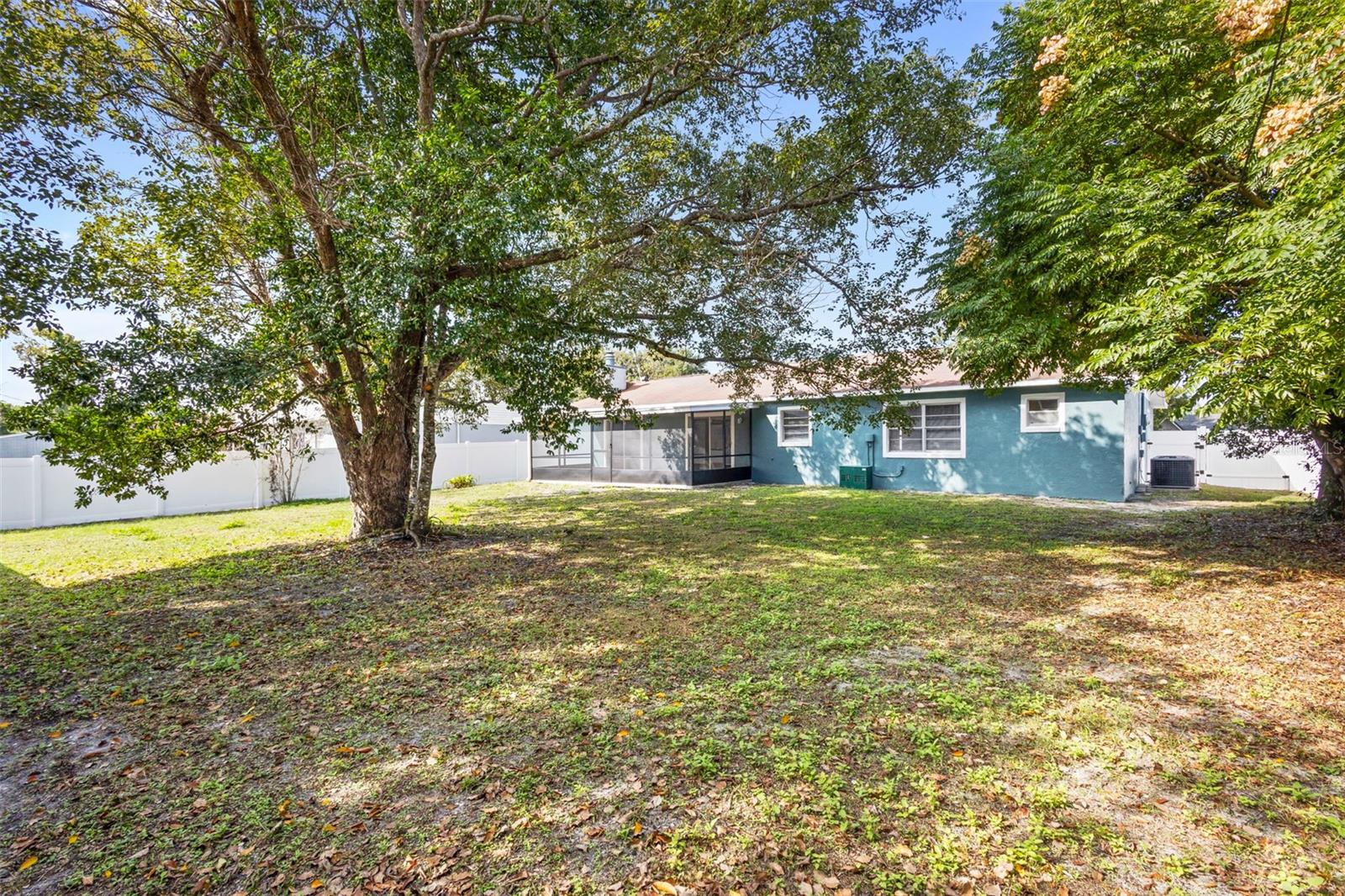 DELTONA LAKES UNIT 17 - Residential