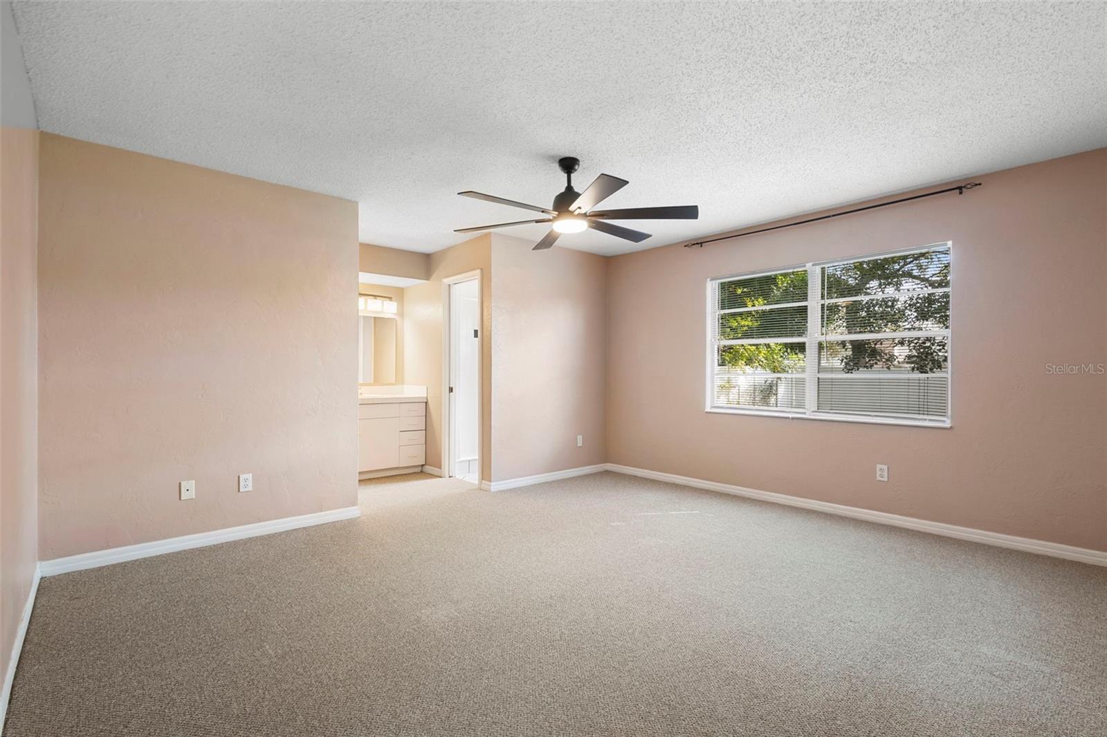 DELTONA LAKES UNIT 17 - Residential