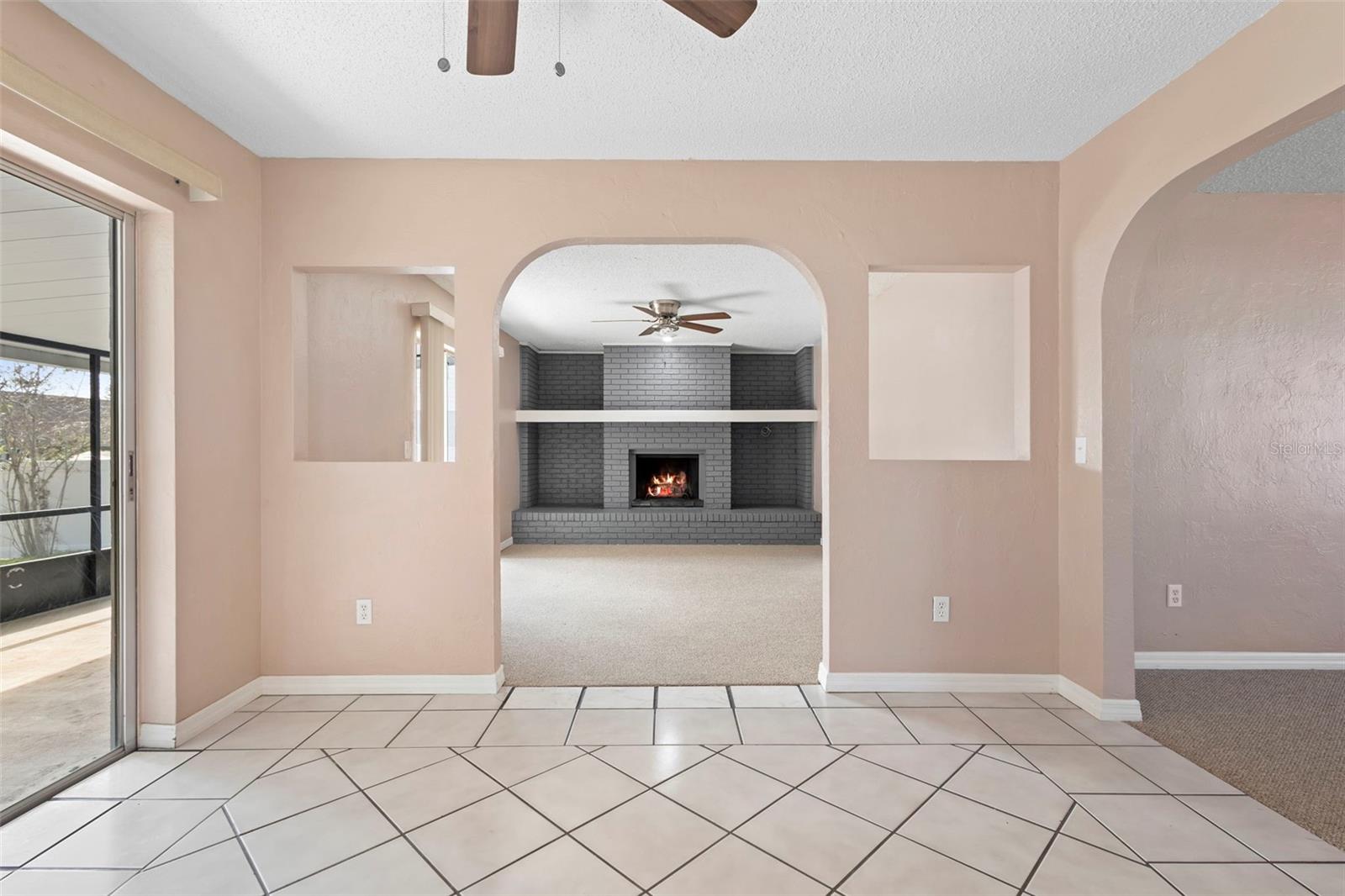 DELTONA LAKES UNIT 17 - Residential