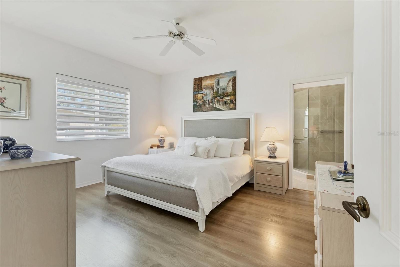 TARA VILLAS - Residential