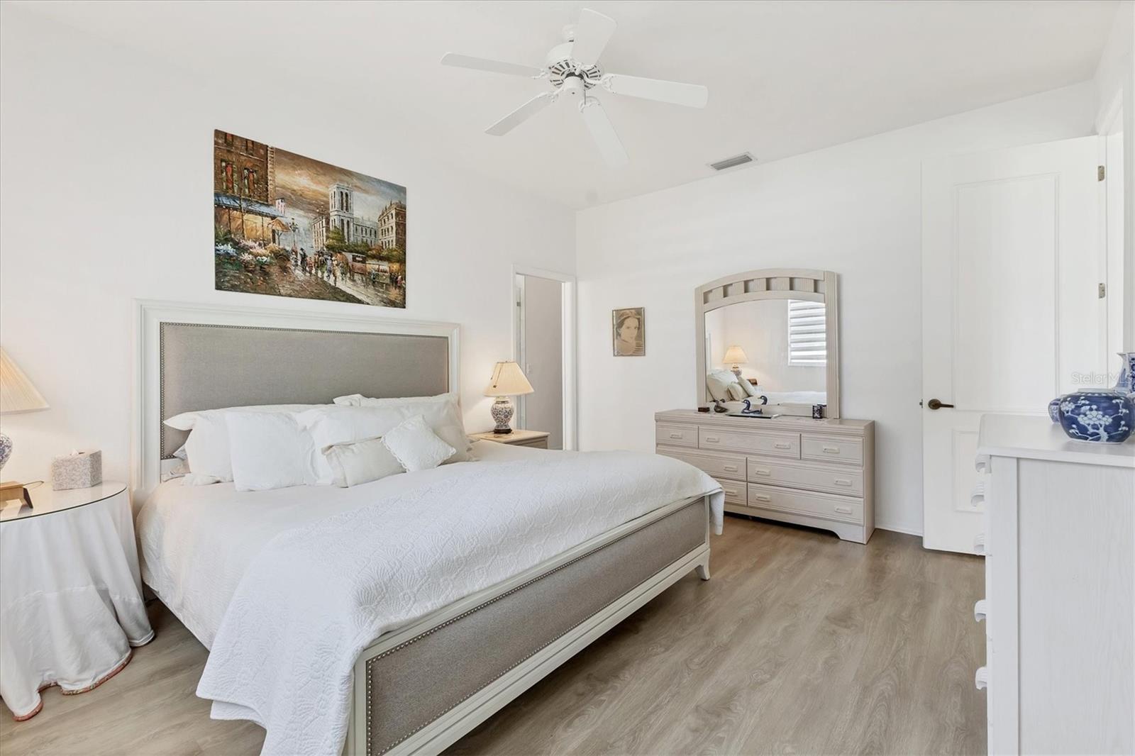 TARA VILLAS - Residential